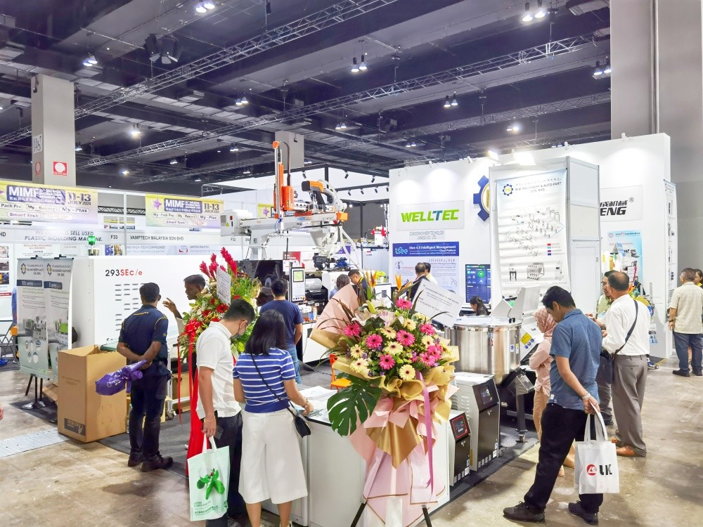   實力出圈！華大機械攜高速機解決方案亮相馬來西亞展會